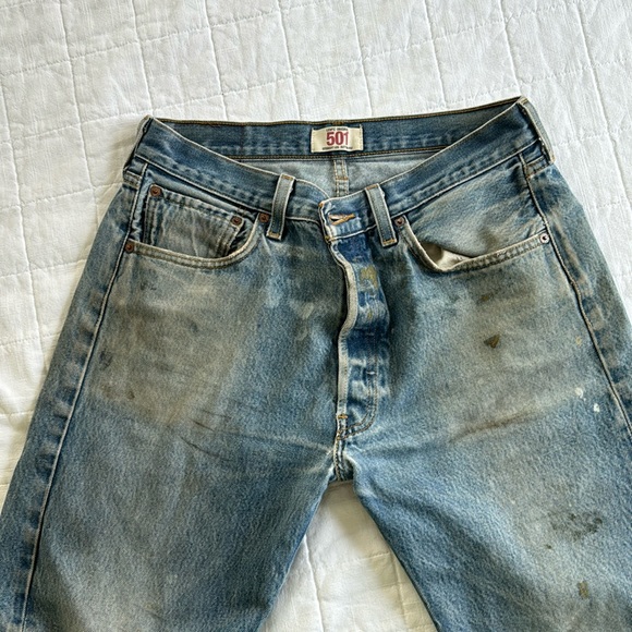 Vintage Levi Jeans - 501 - paint splattered - Picture 1 of 3